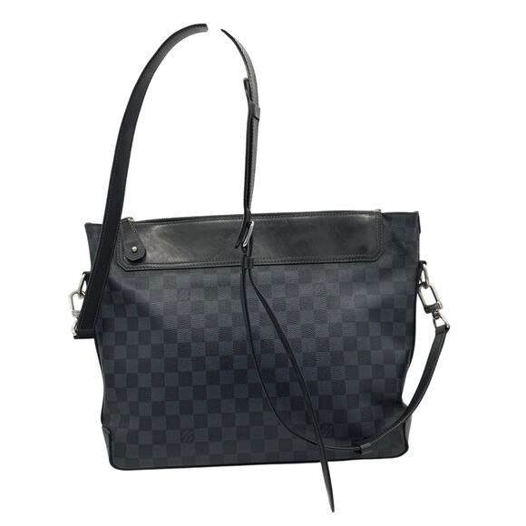 Louis Vuitton Handbags - Louis Vuitton Messenger Greenwich Damier Cobalt Leather Shoulder Bag